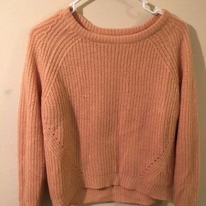 Short peach sweater Forever 21